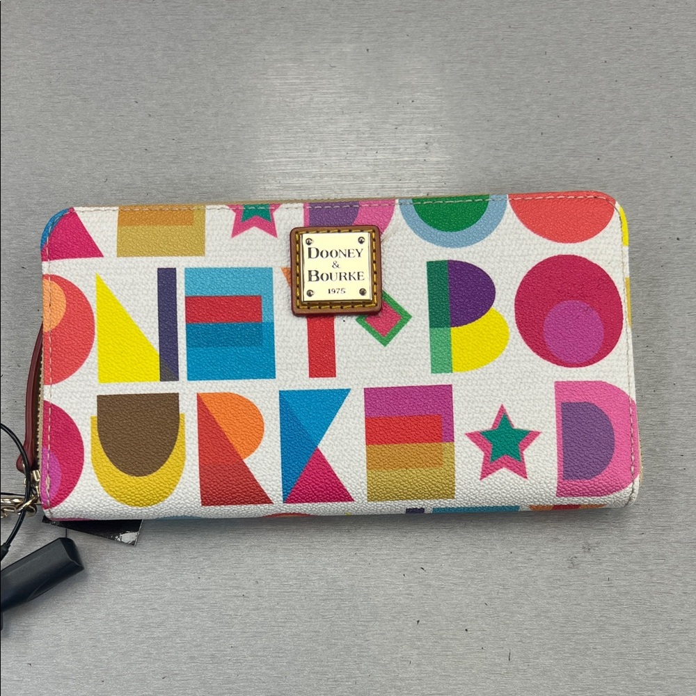 Dooney & Bourke White Multicolor Geometric Logo Zip Wallet